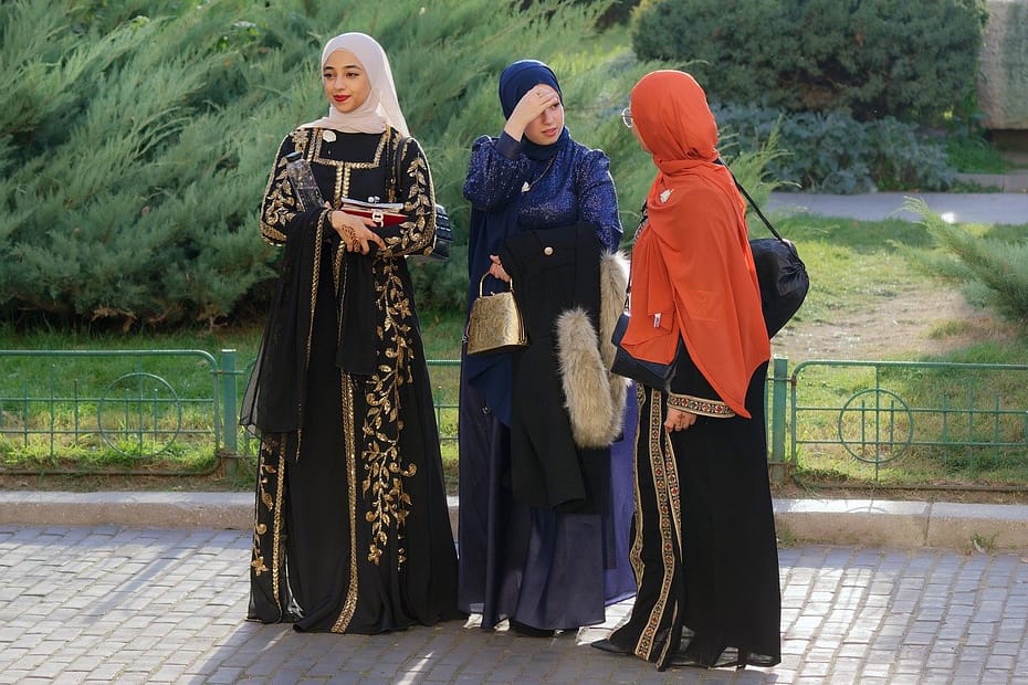 women, muslim, traditional
